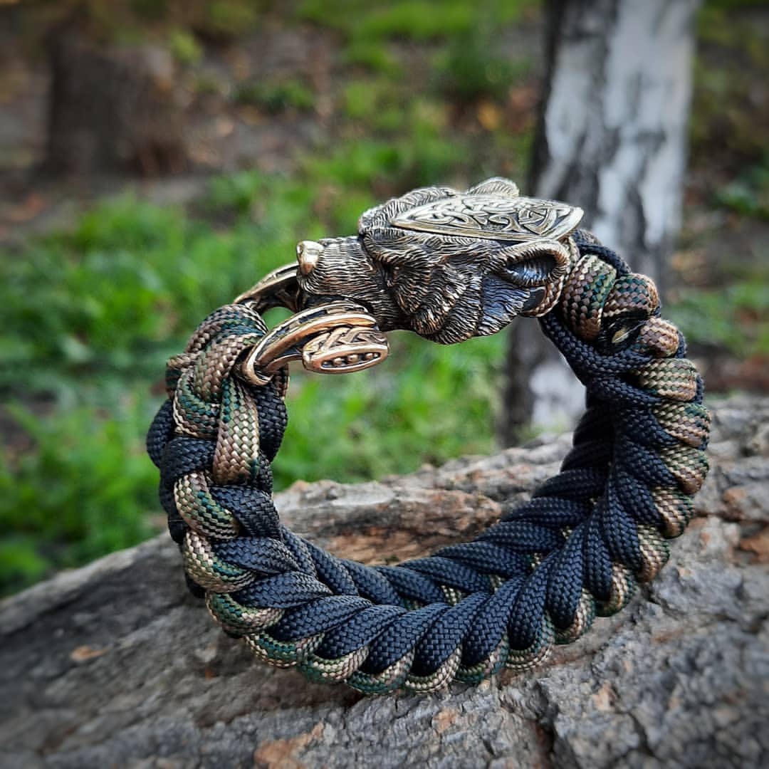 VIKINGS BEAR PARACORD BRACELET