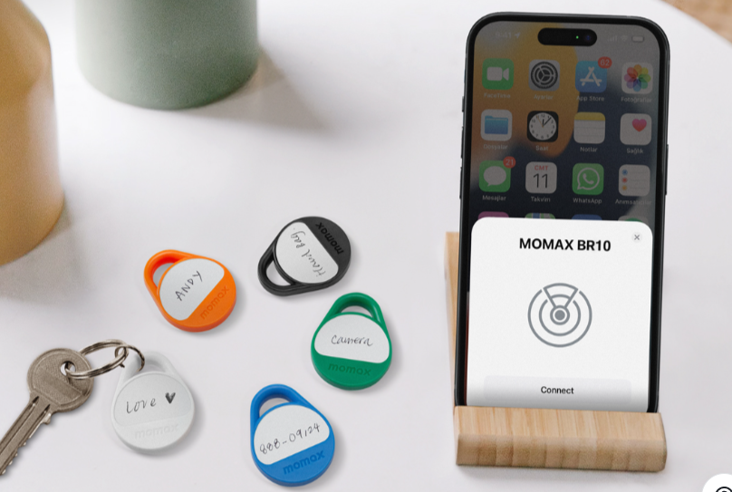MOMAX Key Finder, Tracker Tag, Works with Apple Find My (iOS Only), Key Tracker withAPP,Sound Location, Key Locator Tracker for Luggage, Suitcase, Wallet,backpack,bag